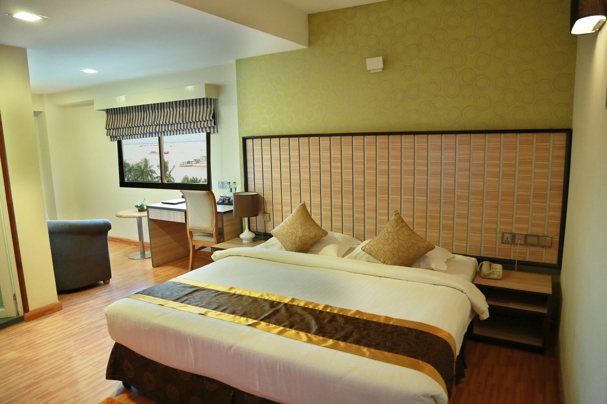 Uptown Hotel Rangun Zewnętrze zdjęcie